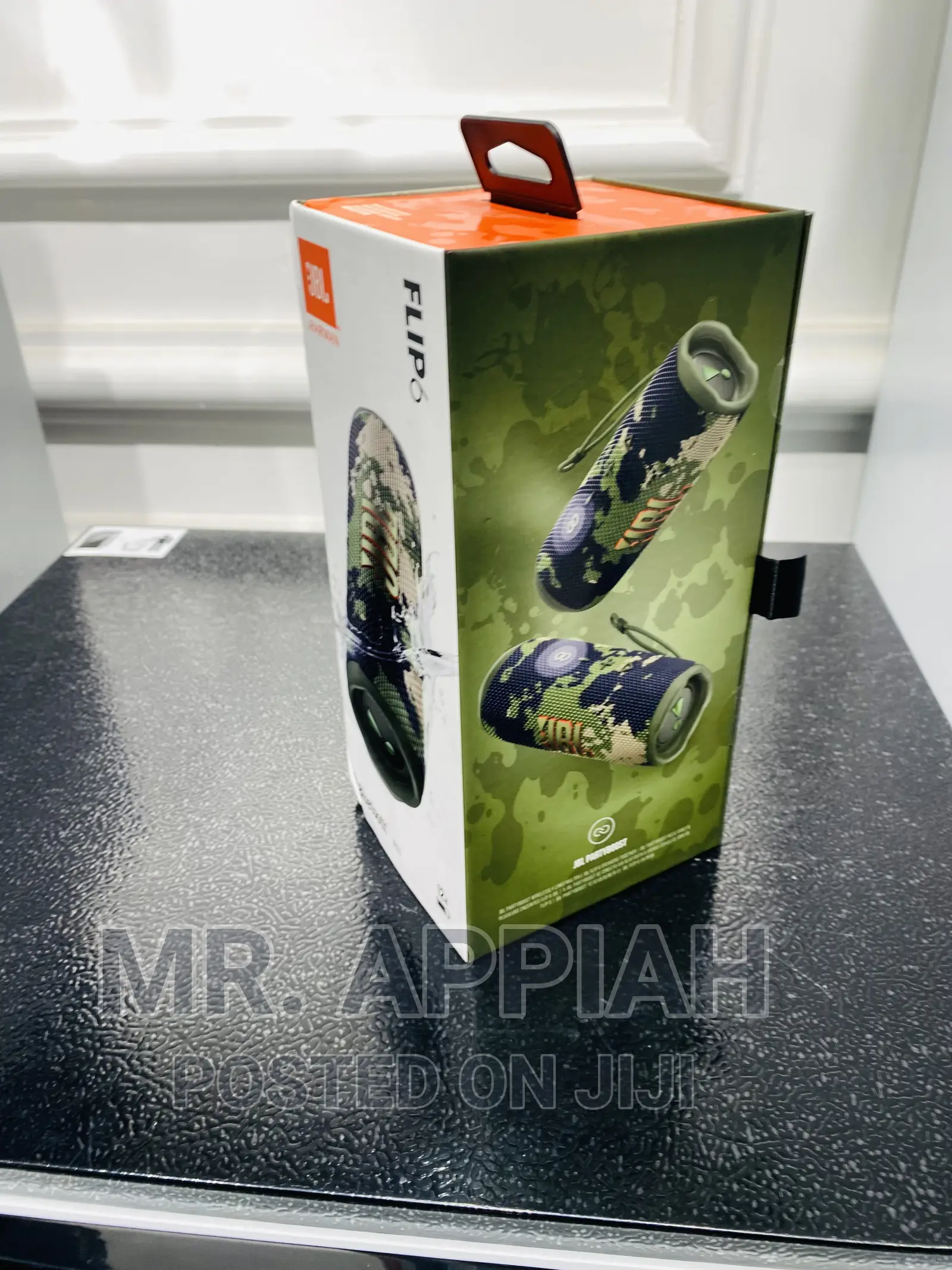 JBL Flip 6 Portable Bluetooth Speaker(Army Green) 