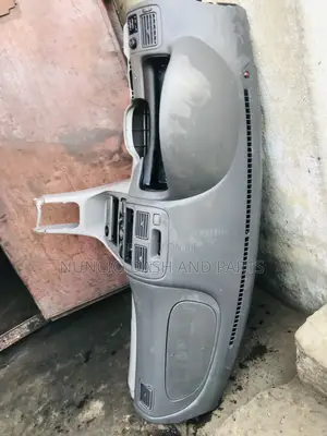 Toyota Corolla 2000 (110) Dashboard