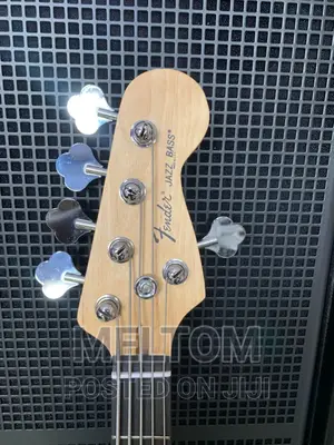 Fender Jazz Bass Guitar (5 Strings)