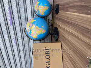 Original Globe Medium Size at Cool Price