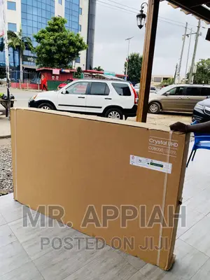 Newest Update Samsung 75” 75cu8000 Crystal Uhd Smart Tv.