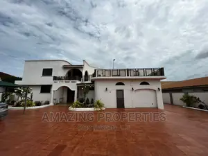 5bdrm House in East Legon for sale