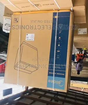 Black/White 7kg Midea Topload Washingmachine Semiautomatic