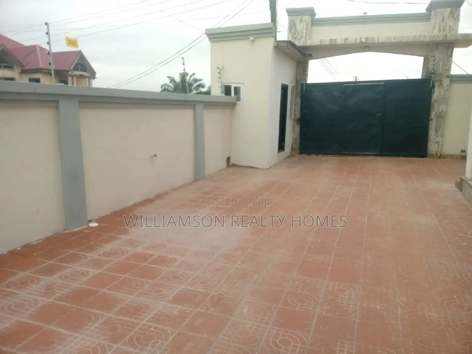 2bdrm Apartment in Hfc Estate Area, Spintex for rent