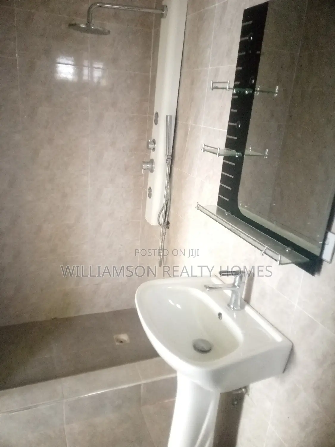 2bdrm Apartment in Hfc Estate Area, Spintex for rent