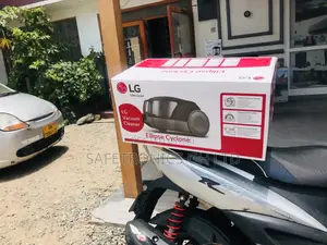 Adjustable 2000W LG Electric White/Red Vacuum Cleaner 
