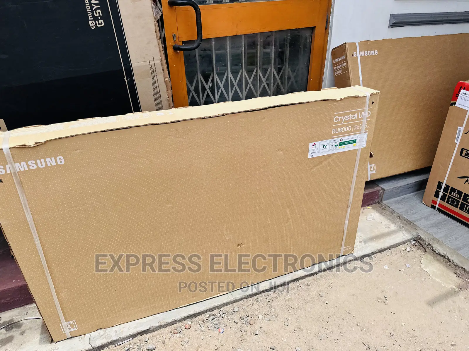Samsung UHD Glossy 65”Bu8000 Smart Display Tv 