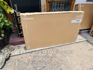 Crystal Processor Smart Tv  Samsung 65”Bu8000 Tv 