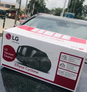 White/Red Vacuum Cleaner Lg 2000W 