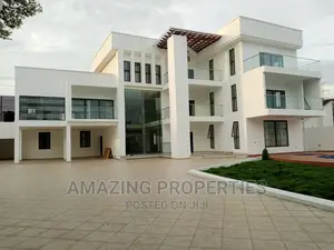 7bdrm House in East Legon for sale