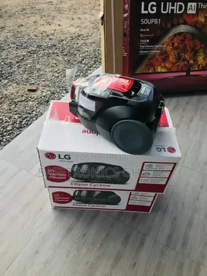 Neatly Sealed Vacuum Cleaner Lg Red/White VC5420NNTR
