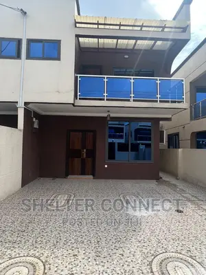 3bdrm Duplex in Oyarifa for rent