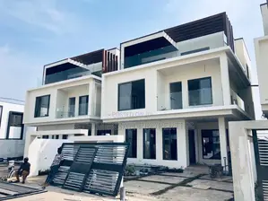 4bdrm Townhouse/Terrace in Ga East Municipal for sale