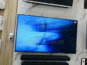 Samsung UHD Crystal Au70 50 Inches Glossy LED Tv