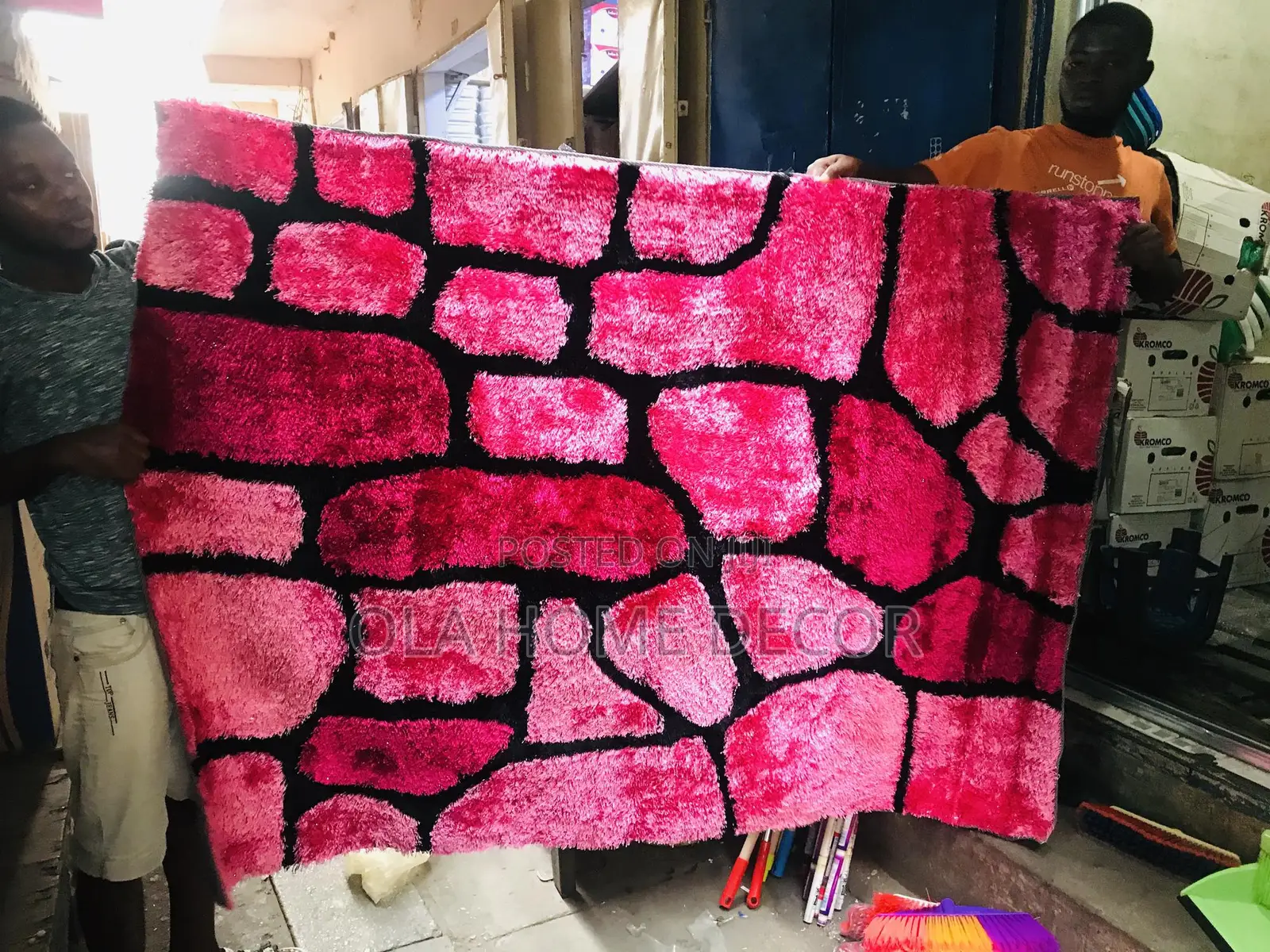 Center Carpet Wool-Rug