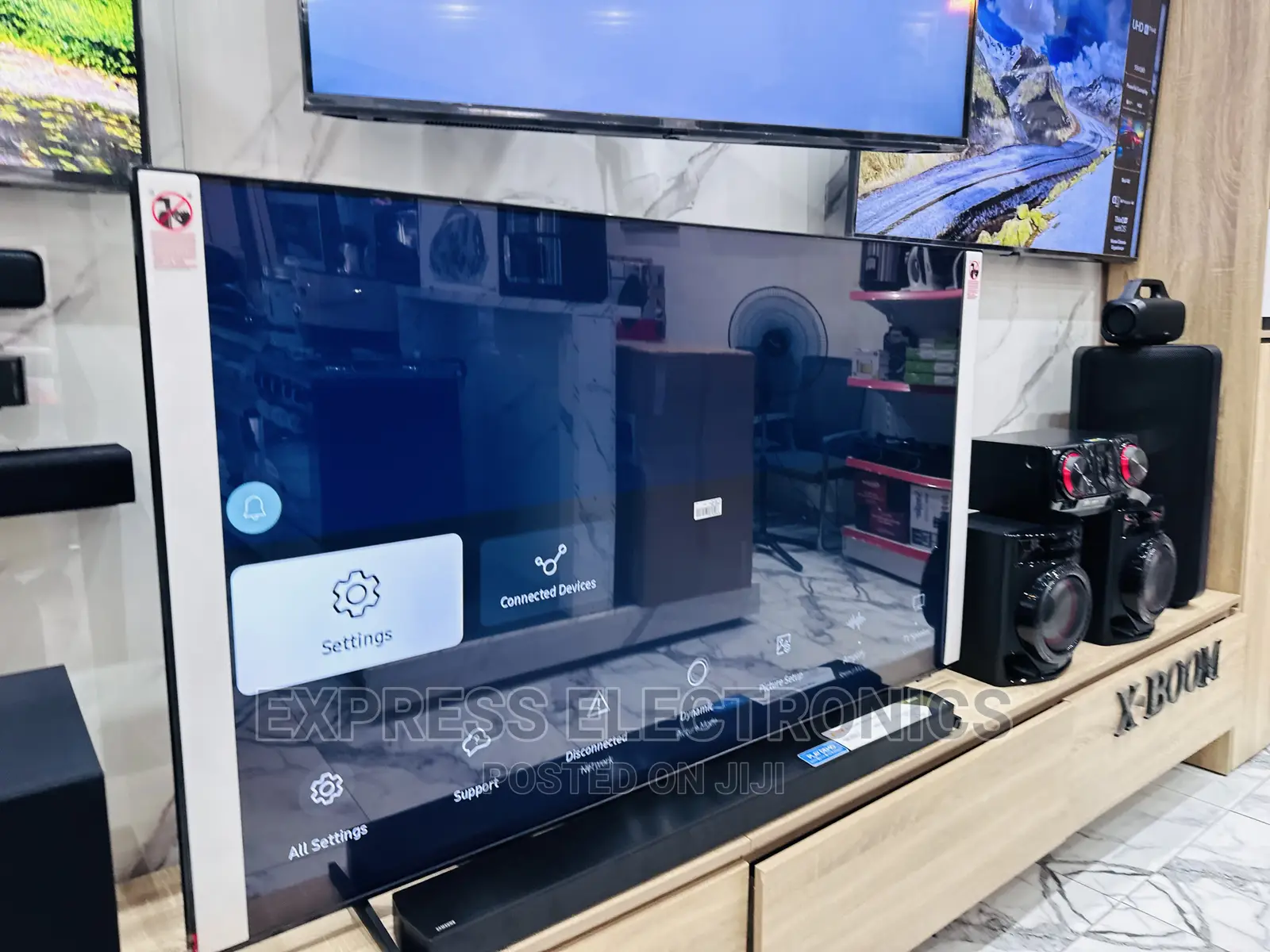 Multiple Voice Assistant UHD Smart Samsung 75”Cu8000