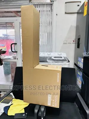 Various and Fast Connections Sleek Samsung B650 Soundbar