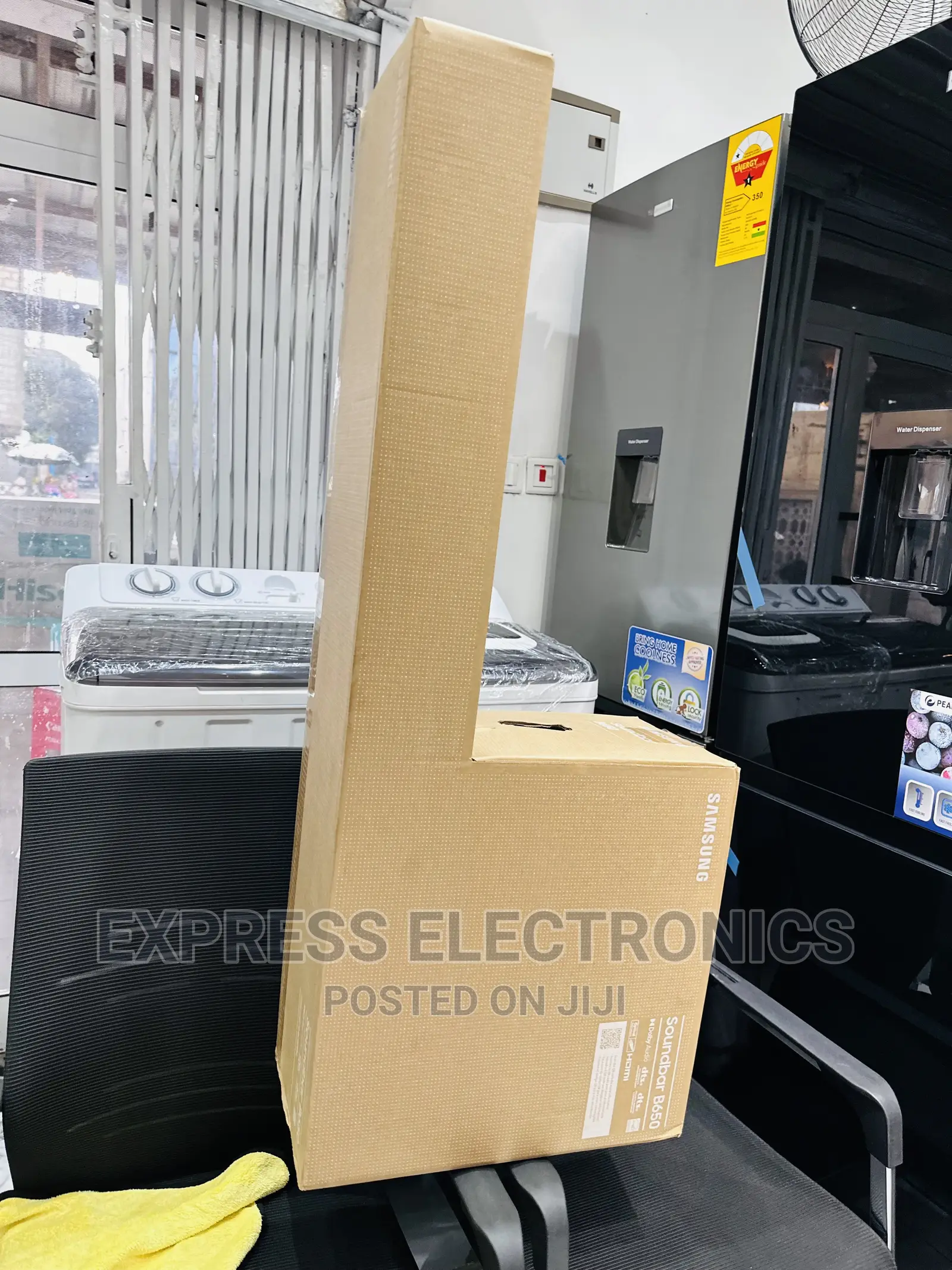 Gaming Experience Samsung Sleek Soundbar With Woofer B650