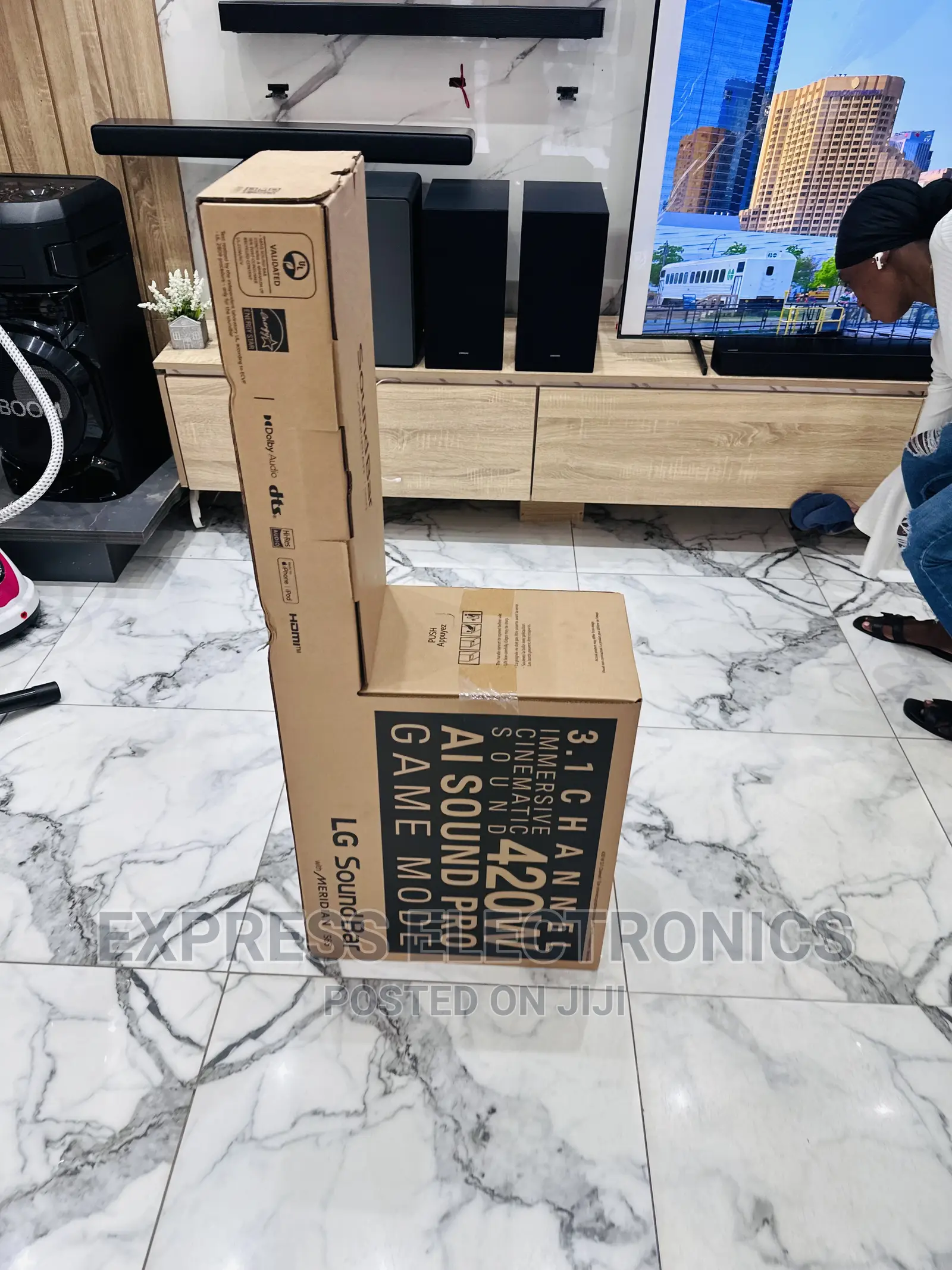 Powerful Sound Effects LGS65Q Soundbar With Woofer
