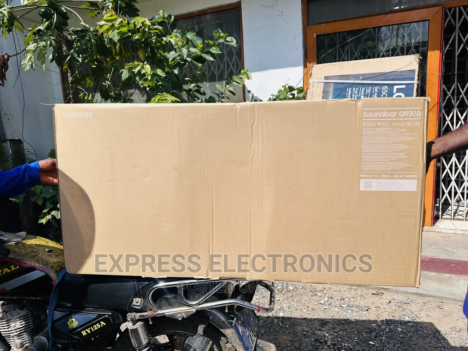 Crisper Sound Quality Samsung Sleek Q903B