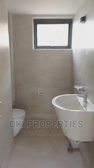 3bdrm House in Dki Properties, Oyibi for sale