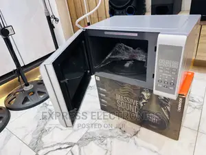 Quality Yet Affordable Midea EM928ETB Microwave