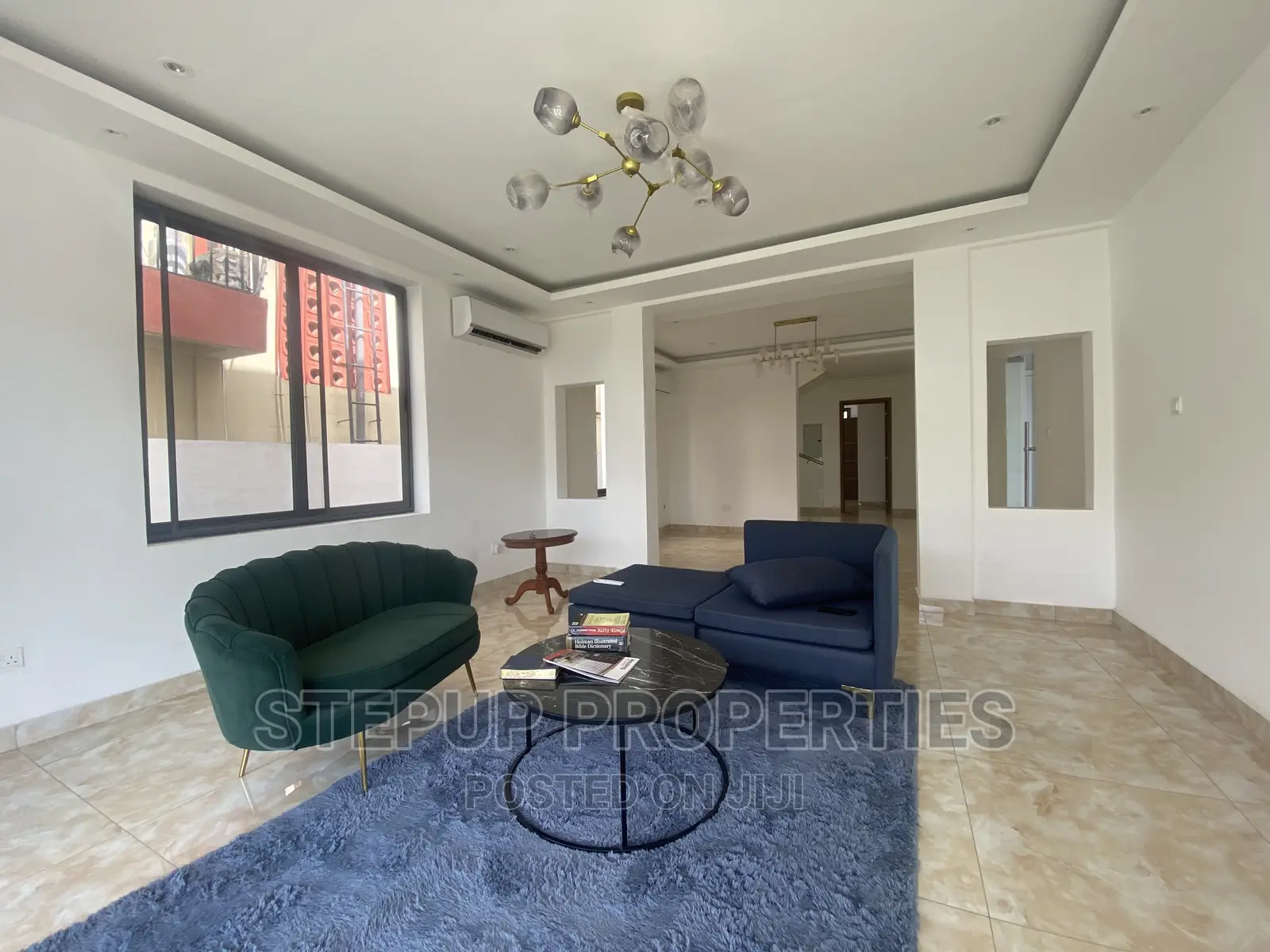 4bdrm Mansion in American House, East Legon for sale