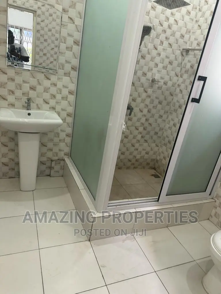 4bdrm House in Spintex for rent