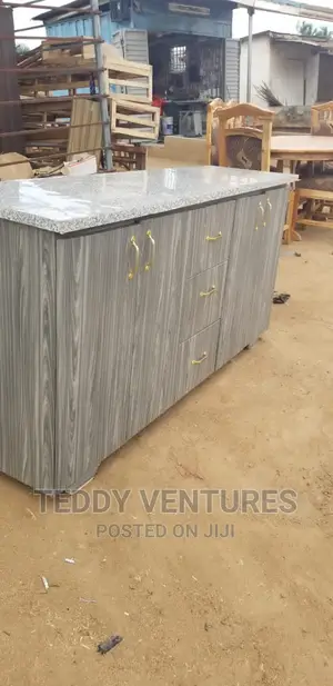 Quality Kitchen Cabinets ( Payment After Delivery)