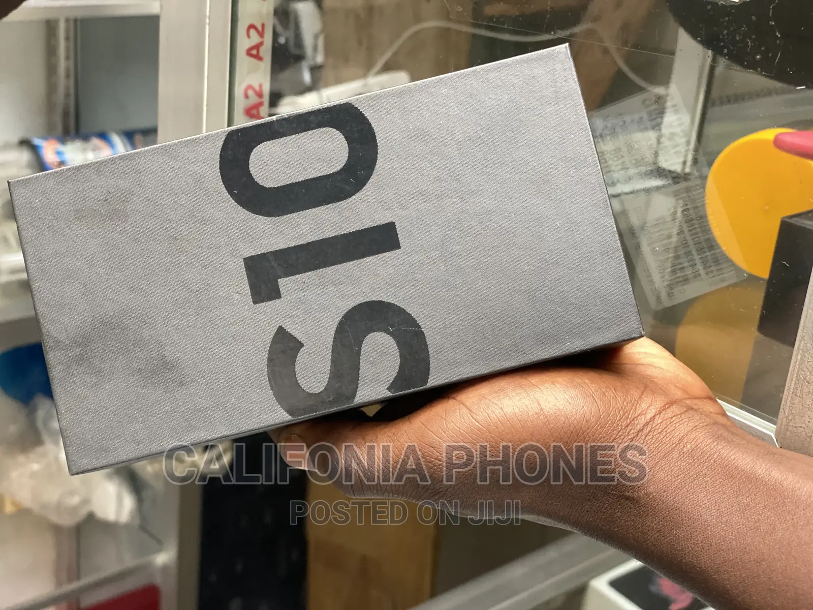 New Samsung Galaxy S10 128 GB Gray