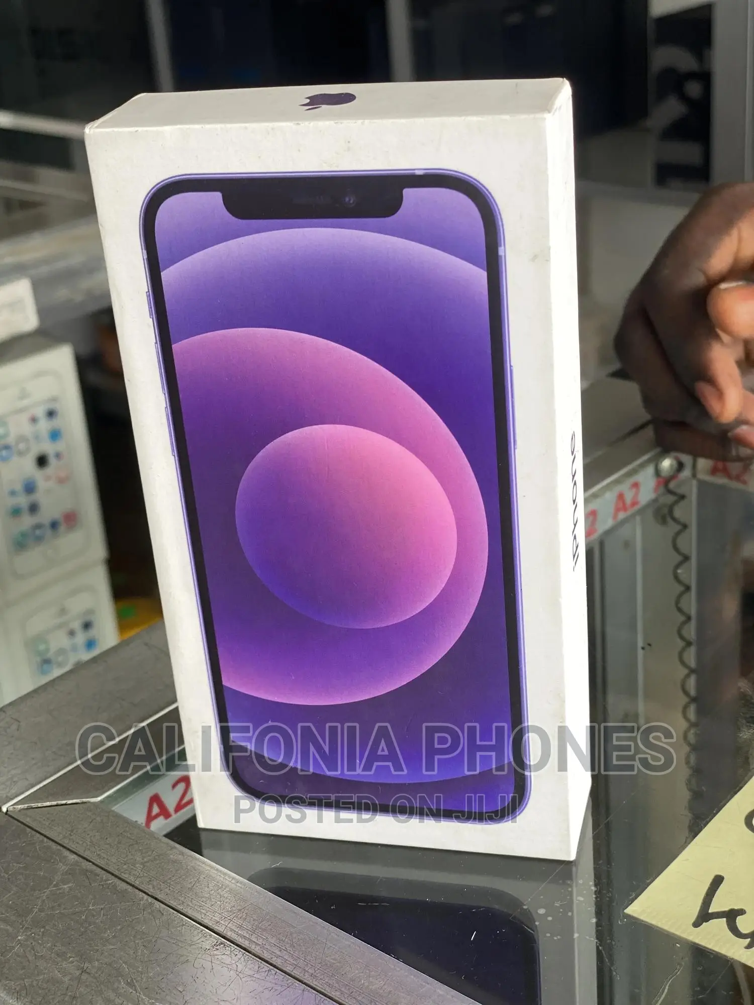 New Apple iPhone 12 64 GB Purple