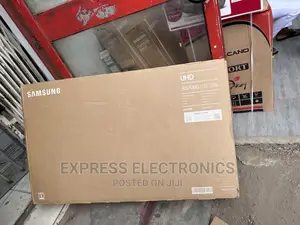 Crystal Processor Smart 55”Au7000 Tv  Samsung