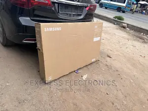 Unveil the Shades of Uhd Smart 55”Bu8000 Samsung Tv