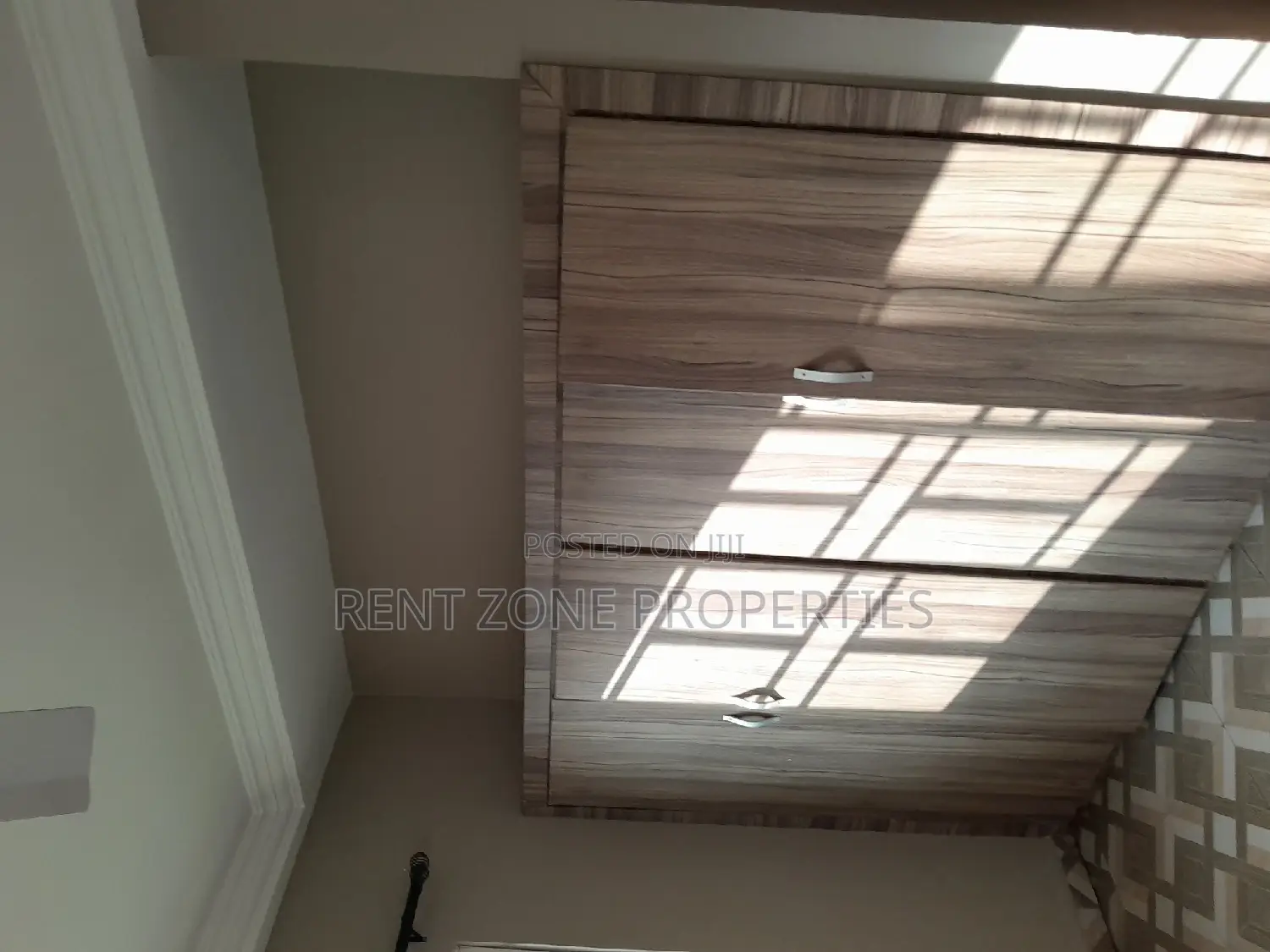 5bdrm Maisonette in Ofankor for rent