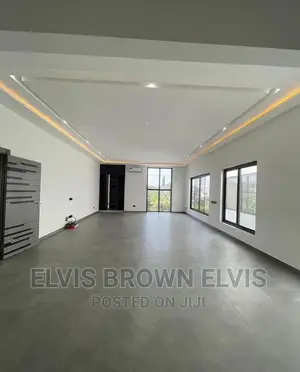 Executive 4 Bedrooms House for Sale at Trasacco
