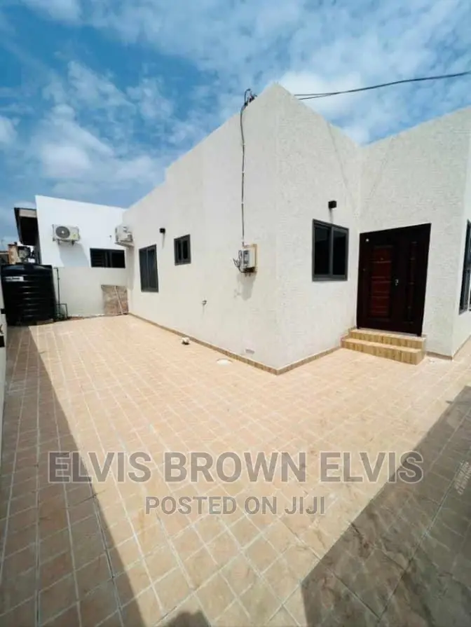 Executive 2 and 3 Bedroom Houses 4 Sale in Gated Community