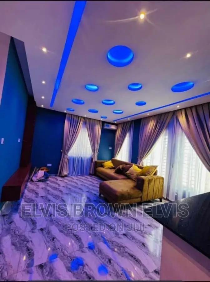 Executive 2 and 3 Bedroom Houses 4 Sale in Gated Community