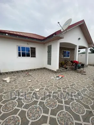 Three Bedroom Self Compound for Rent at Adenta.