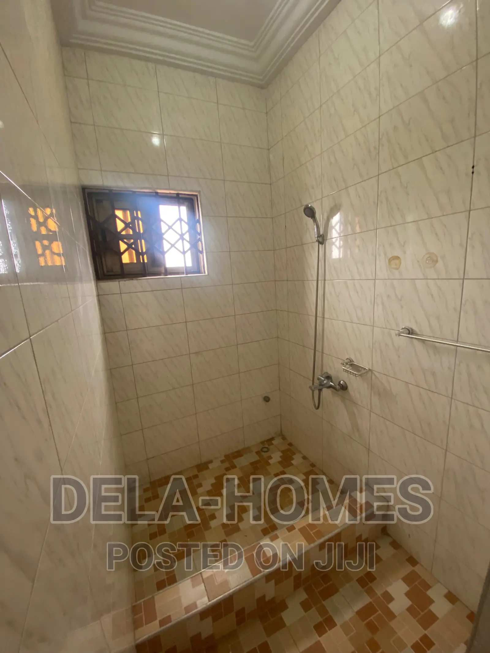 2bdrm Apartment in Lakeside Estate, Ashaley Botwe for rent