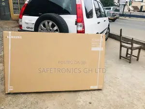 65 Inches Glossy Samsung BU80 Smart UHD Crystal Tv
