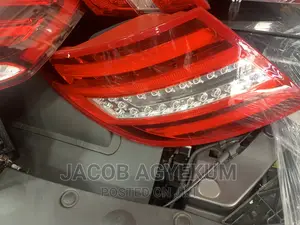Mercedes Benz C300 Tail Light 2016