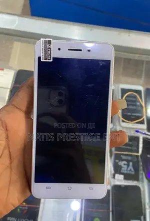 Vivo iQOO 9T 128 GB Silver