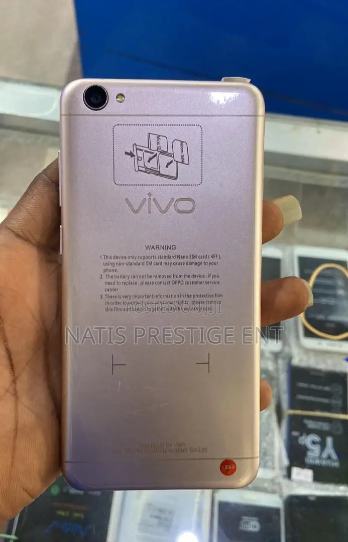 Vivo iQOO 9T 128 GB Silver