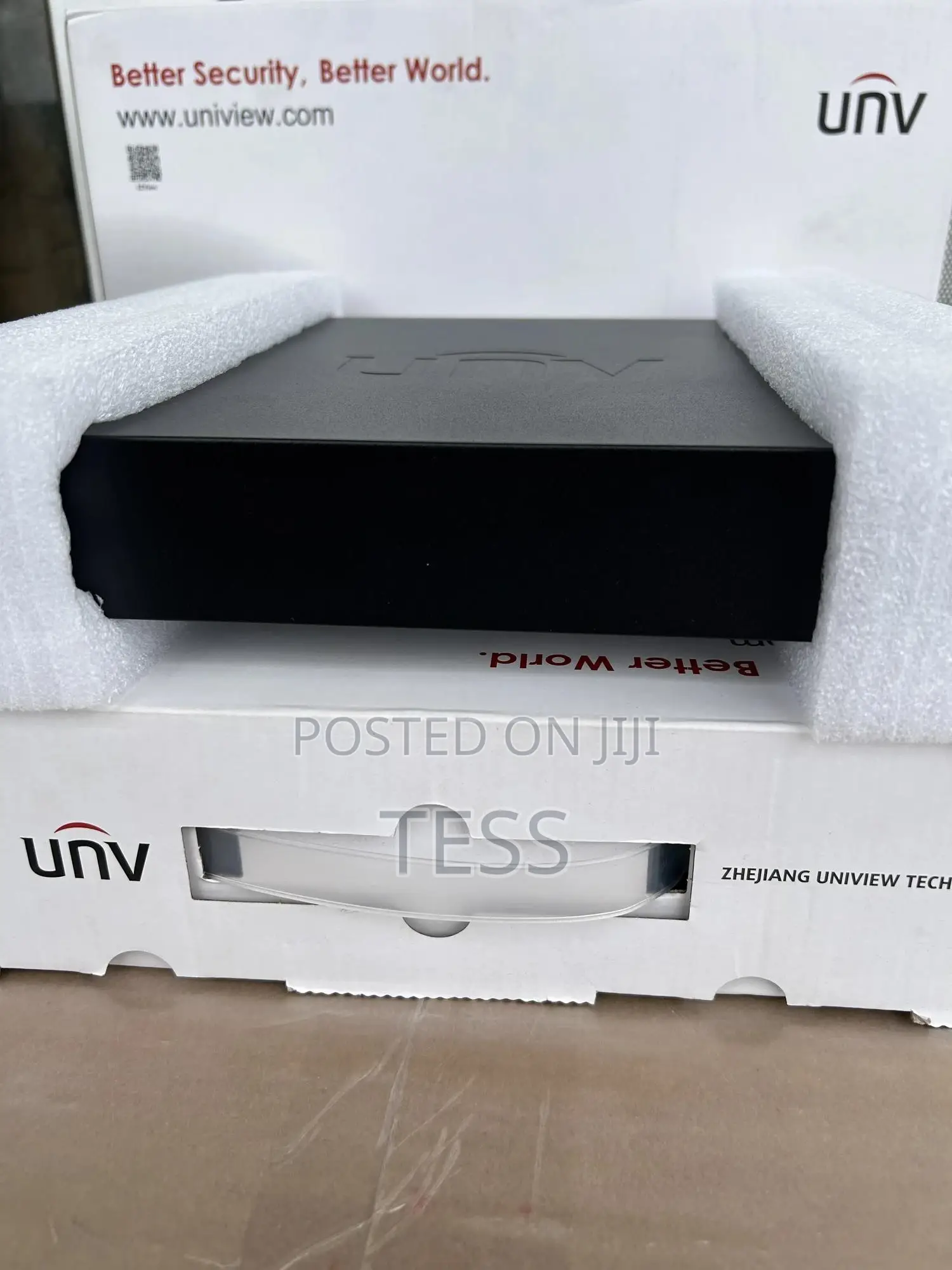 8ch DVR Unv 1080P (2MP) Uniview XVR301-F Series