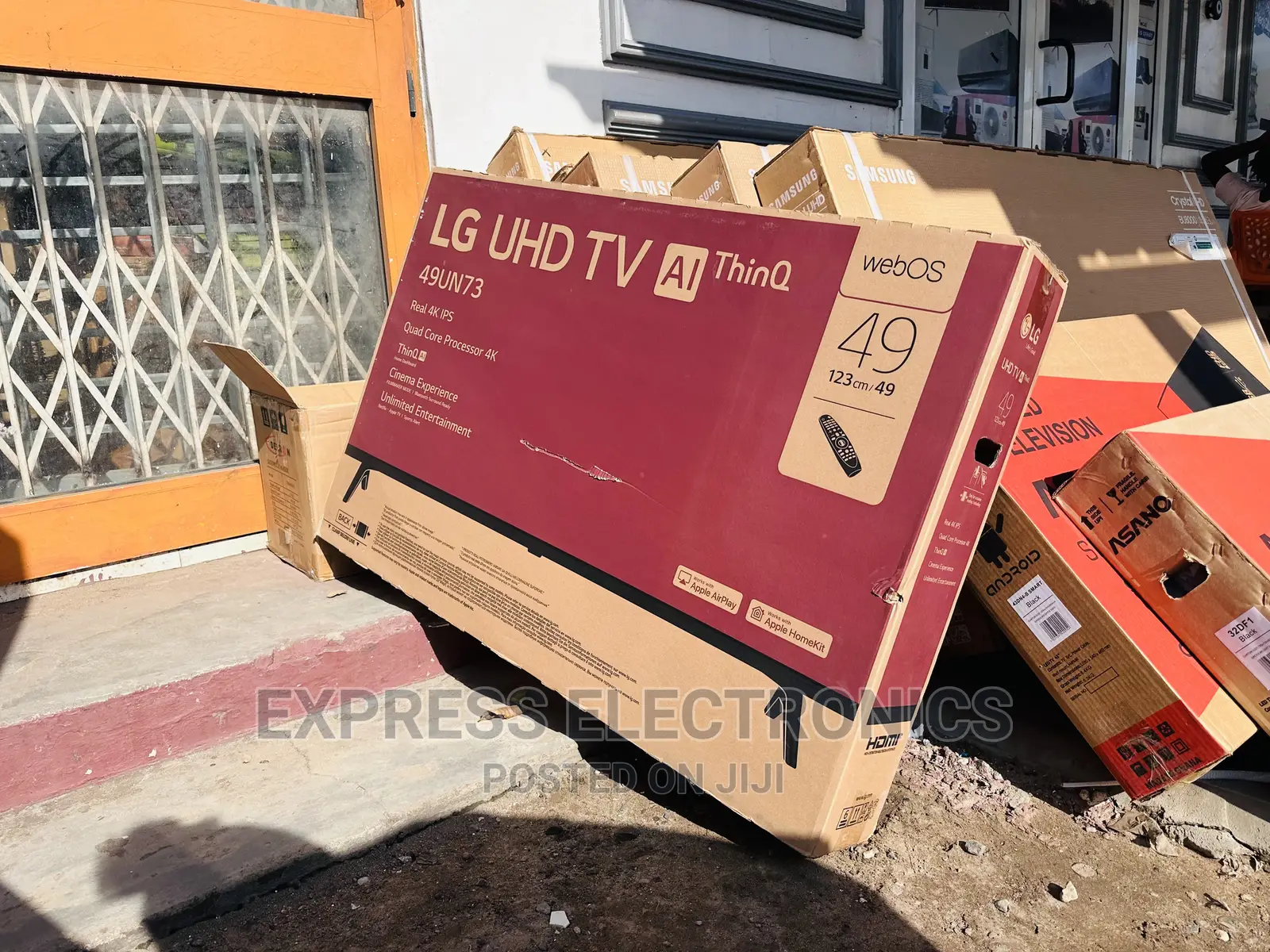 Ultra Modern Sleek Slim UHD Smart LG 49”UN7340