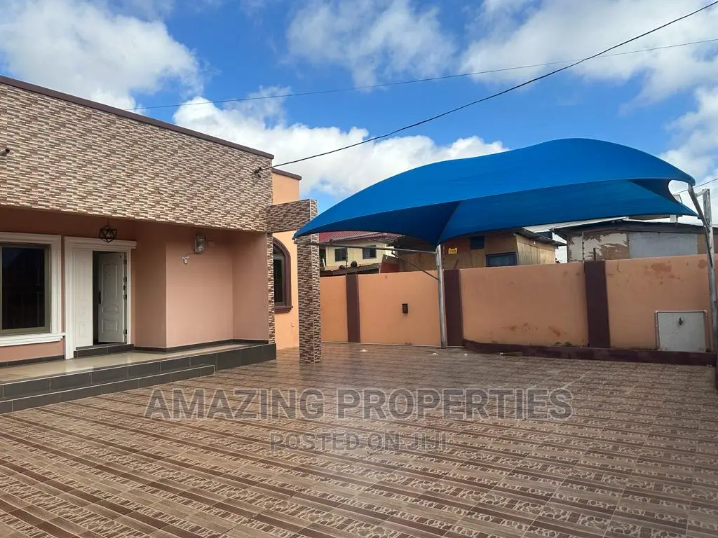 3bdrm House in Spintex for rent