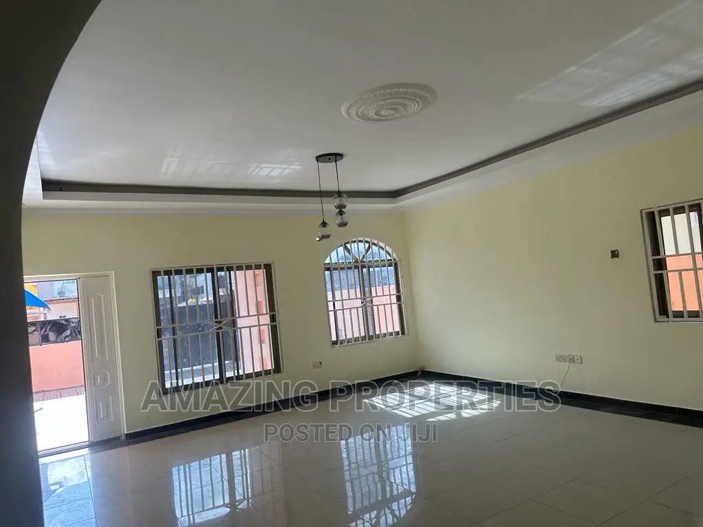 3bdrm House in Spintex for rent