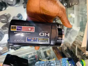 Quality Sony HDR-XR550 240GB HD Handycam Camcorder(Black).