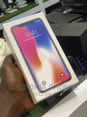 New Apple iPhone X 64 GB Silver