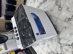 Sleek and Unique Design Midea 14kg Topload Washing Machine